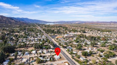 19841 Grand Ave, Lake Elsinore CA  92530-6432 exterior