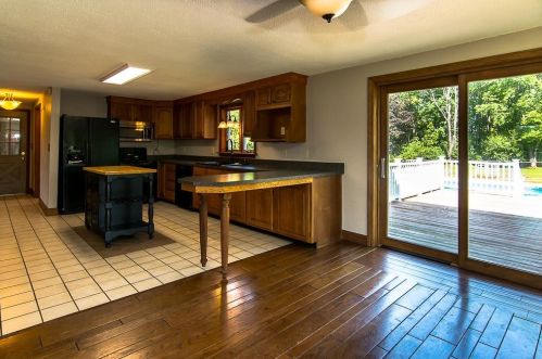 56 Bryant Rd, Belmont NH  03220-3626 exterior