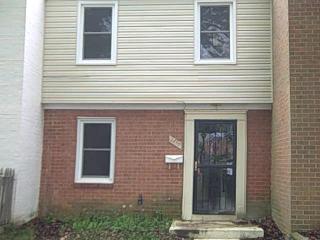 2855 Gloucester Ct, Woodbridge VA  22191-4617 exterior