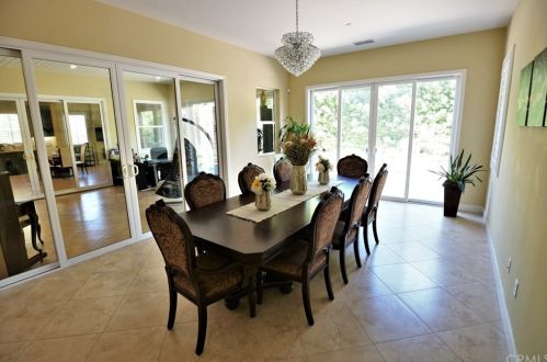 2613 Ojai Dr, Brea, CA 92821-7406