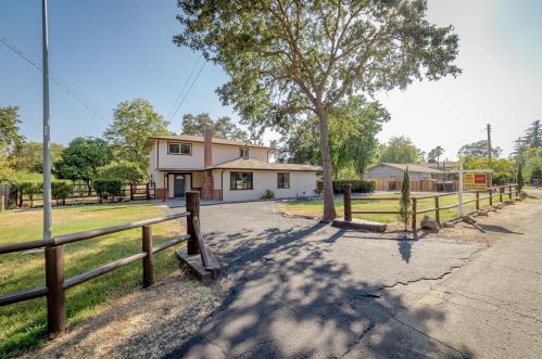 740 K St, Rio Linda CA  95673-3425 exterior