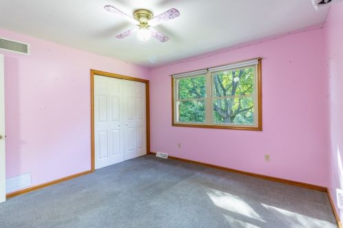 3630 Sandy Hill Rd, Gibsonia PA  15044-9149 exterior