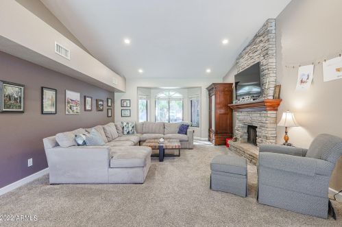 1712 Tulsa St, Chandler AZ  85225-8228 exterior