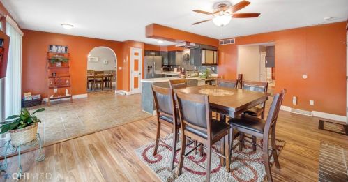 1291 4th St, Hobart, IN 46342-4903