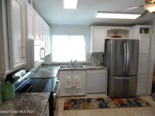 575 Marlin Cir, Sebastian FL  32976-2403 exterior