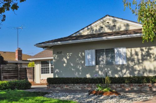 1537 Mary Ave, Sunnyvale, CA 94087-4156