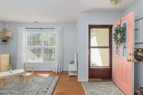 8 Waccamaw Way, Beaufort SC  29906-6002 exterior