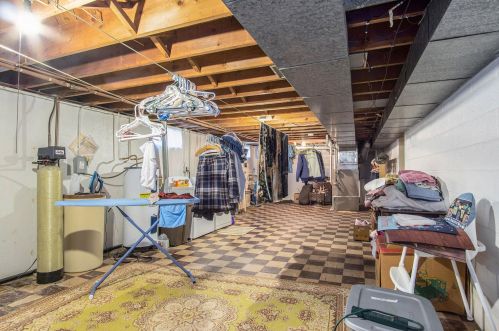 54771 Fir Rd, Mishawaka IN  46545-1713 exterior