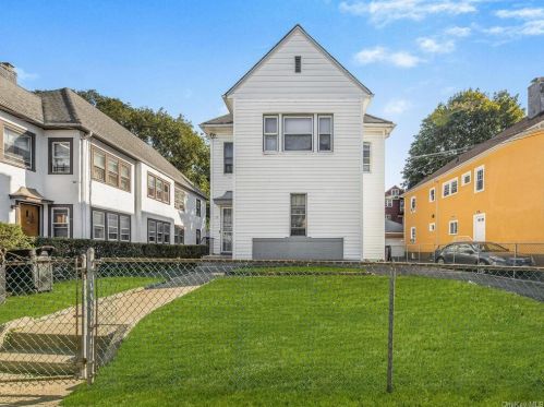 15 Pease St, Mount Vernon, NY 10553-1401