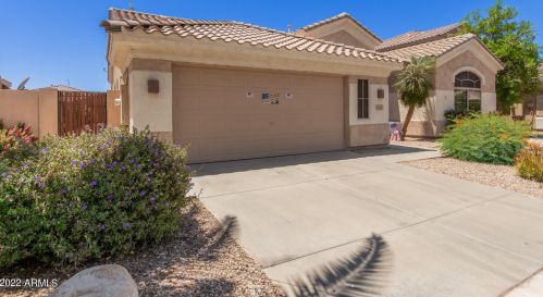 362 Ashley Dr, Chandler AZ  85225-4135 exterior