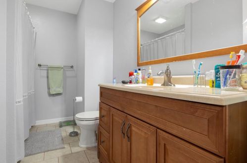 8474 17 Way, Saint Petersburg FL  33702-7235 exterior