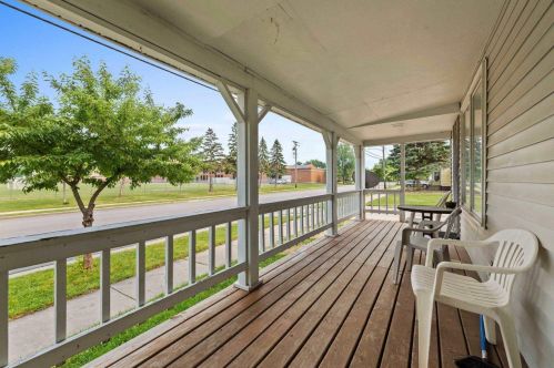 730 Milwaukee St, Menasha, WI 54952-2236