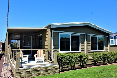 7110 Santa Barbara St, Carlsbad CA  92011-4629 exterior