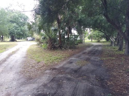 145 66th Ave, Vero Beach, FL 32968-9727