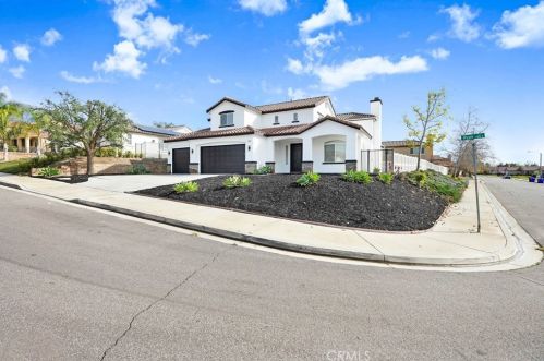 6533 Ryan Ln, San Bernardino, CA 92407-1938