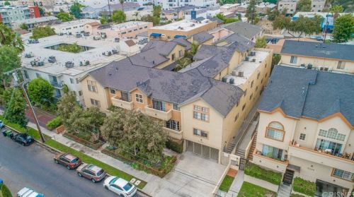 5325 Denny Ave, North Hollywood CA  91601-5419 exterior