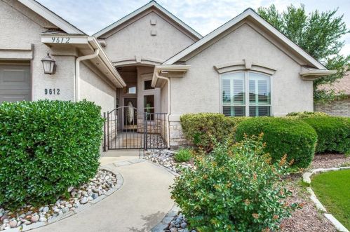 9612 Rosewood Dr, Denton, TX 76207-6678