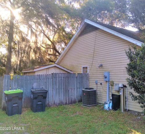 1501 Palmetto Sands Ct, Beaufort, SC 29902-6595