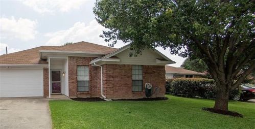 6612 Whitley Rd, Fort Worth, TX 76148-2643