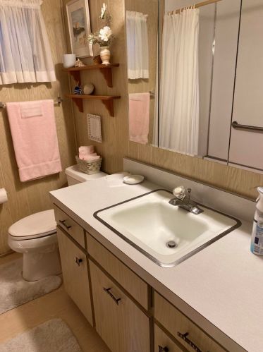 211 Flamingo Dr, Boynton Beach, FL 33435-7405