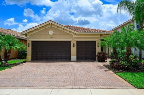 3050 Hudson Ter, Naples, FL 34119-3383