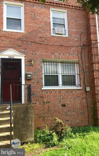5055 Sheriff Rd, Washington, DC 20019-5531