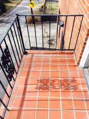 2323 Beechmont Ave, Cincinnati OH  45230-1242 exterior