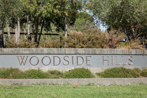 2743 Treetops Way, Santa Rosa, CA 95404-1647