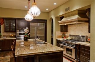 23 Grandview, Irvine CA  92603-0222 exterior