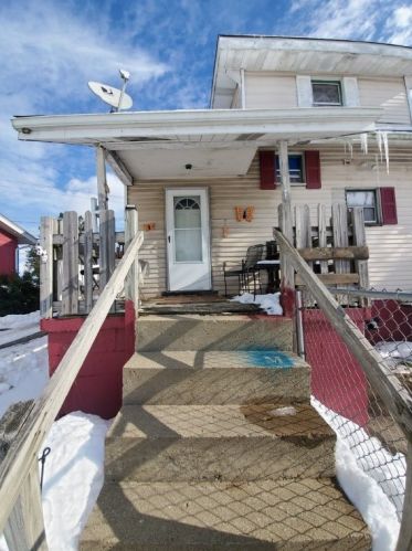 2605 Darlington Rd, Beaver Falls PA  15010-1239 exterior