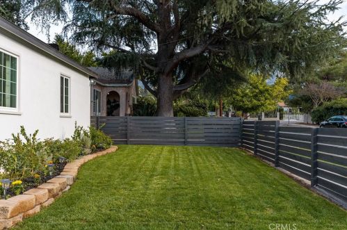 2485 Grandeur Ave, Altadena CA  91001-5548 exterior