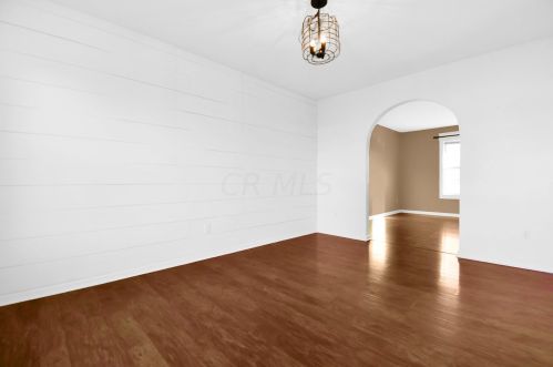 135 Spring Flower Way, Pataskala OH 43062-6997 exterior