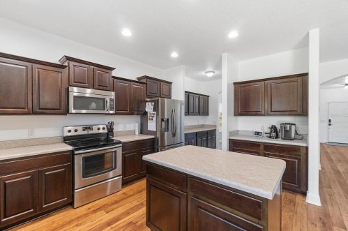 4951 Makenna Cir, Milton FL  32571-1175 exterior