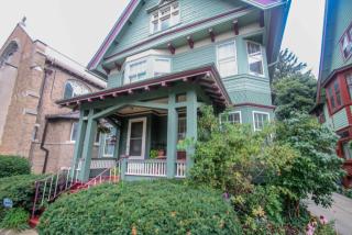 3124 Hackett Ave, Milwaukee WI  53211-3106 exterior