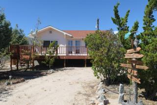 5420 Hess Rd, Phelan, CA 92371-8907