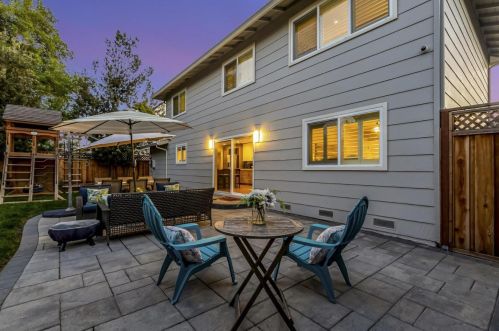 1685 Grizilo Dr, San Jose CA  95124-1920 exterior