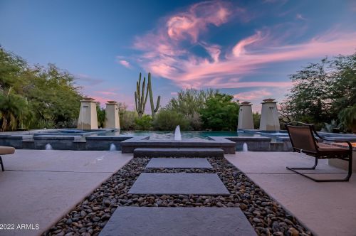 6509 Greythorn Dr, Scottsdale AZ 85262-7492 exterior