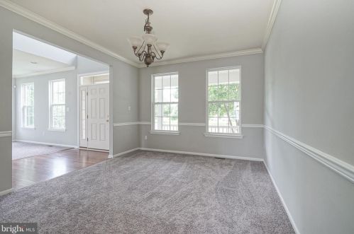 7 Westbury Dr, Berlin Boro NJ  08009-9681 exterior