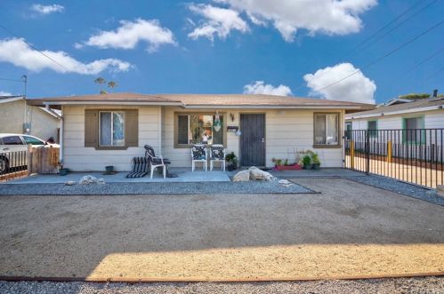 16919 New Hampshire Ave, Gardena, CA 90247-5644