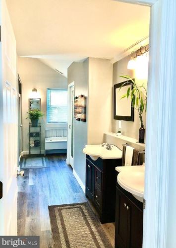 253 Jackson Rd, Berlin Boro NJ  08009-2618 exterior