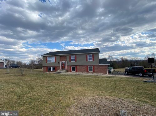 38 Millers Rd, Schuylkill Haven, PA 17972-9387