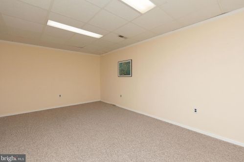 225 Ash Ln, Miquon PA 19444-2101 exterior