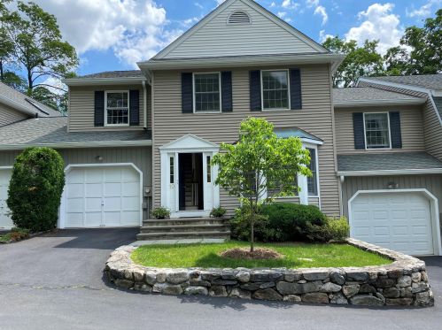 58 Lakeview Ave, New Canaan, CT 06840-5921