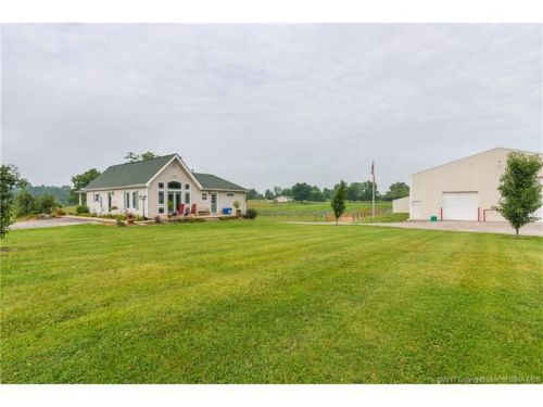 10550 Glass Overlook Rd, Elizabeth, IN 47117-8350