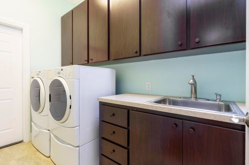 2143 Mayflower Dr, Palm City FL  34990-7536 exterior