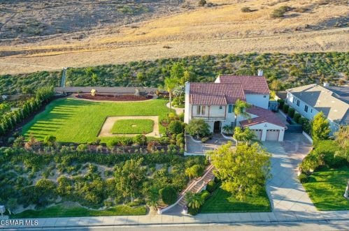 5391 Evening Sky Dr, Simi Valley CA  93063-5744 exterior