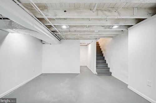 434 Manton St, Philadelphia PA 19146-3811 exterior