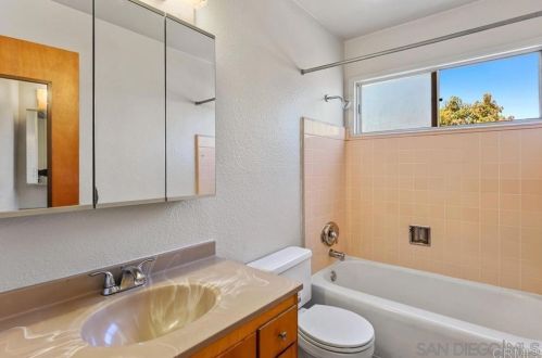 1814 Beta St, National City CA  91950-1810 exterior