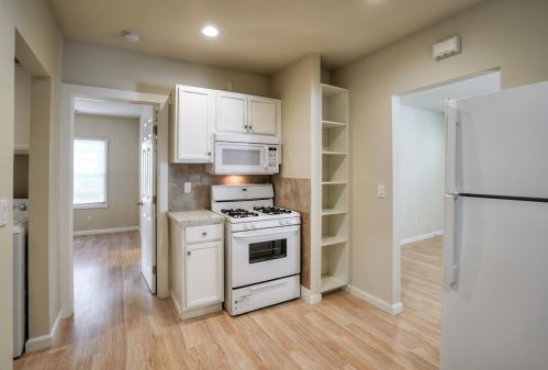 180 Empire St, San Jose CA  95112-3311 exterior