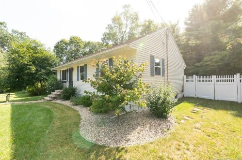 14 Ruth St, Bristol, CT 06010-3252